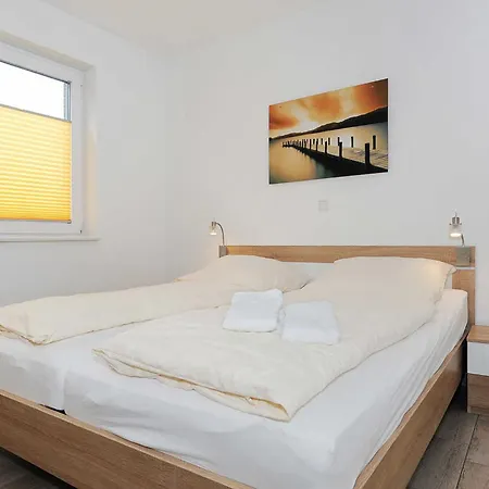 Ferienwohnungen Am Kajedeich Bensersiel Room photo