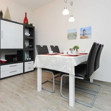 Ferienwohnungen Am Kajedeich Bensersiel Room photo
